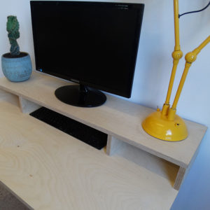 Homeworker monitor stand